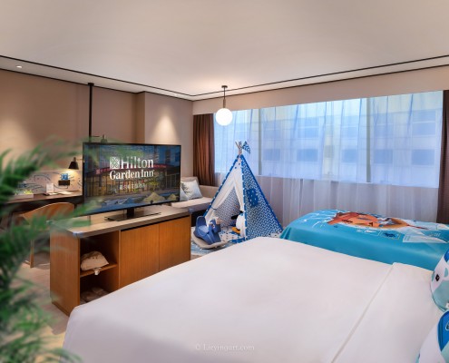 希尔顿花园酒店